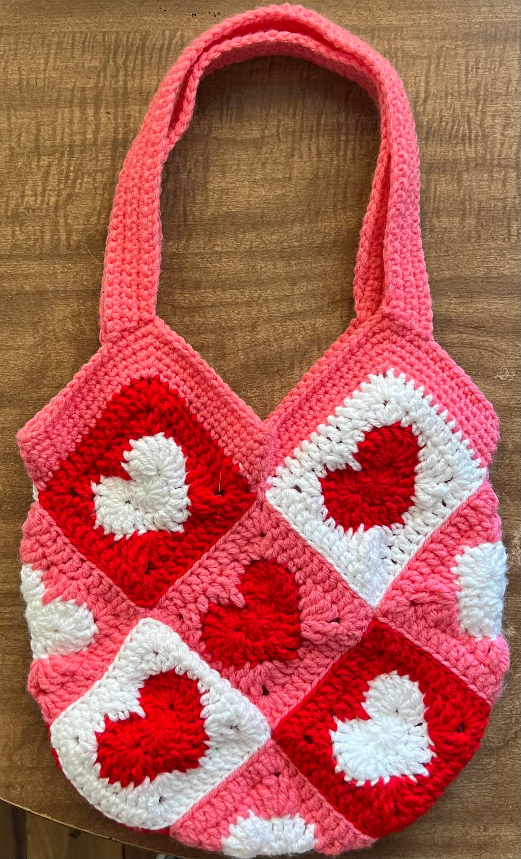 Heart granny square bag