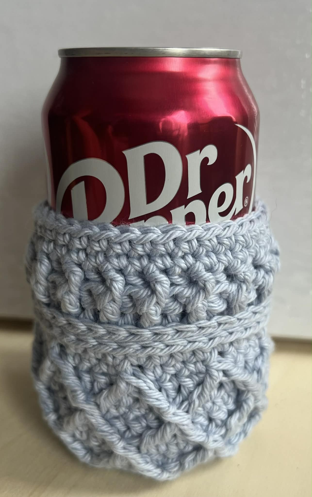 Light Blue diamond can koozie