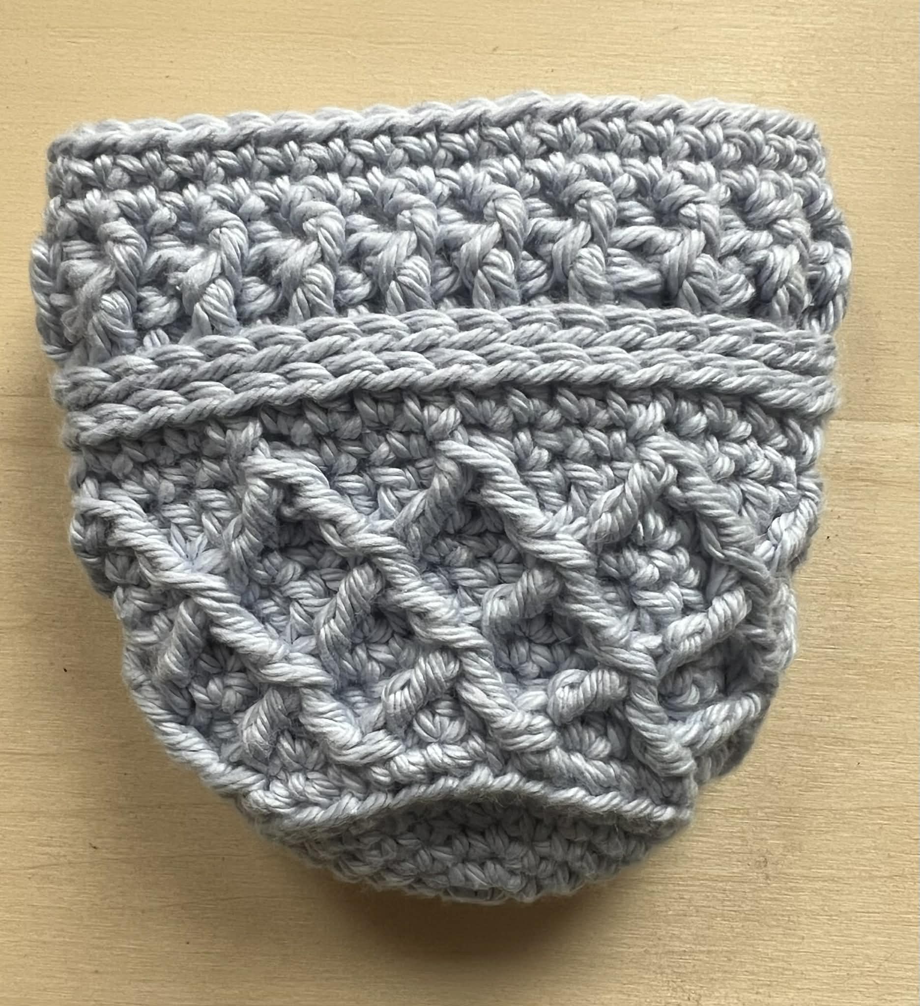 Light Blue diamond can koozie