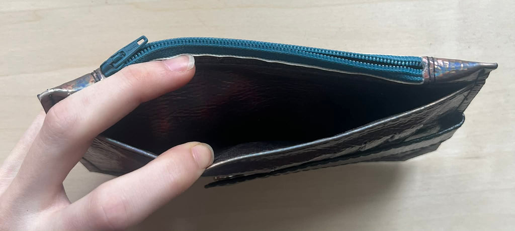 Oil Slick Purse Pal
