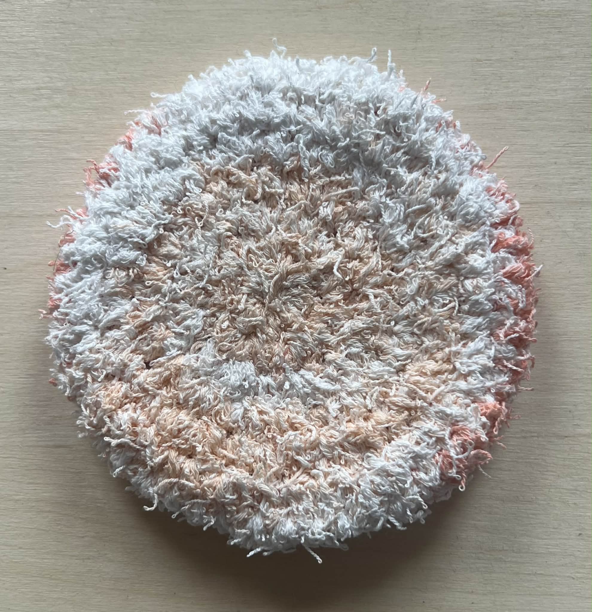 Peaches and Cream Dish Scrubby (non rollable)