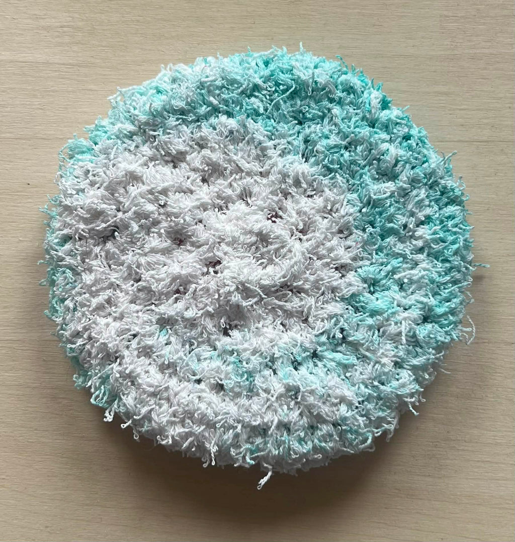 Teal and Tangerine Dish Scrubby (non rollable)