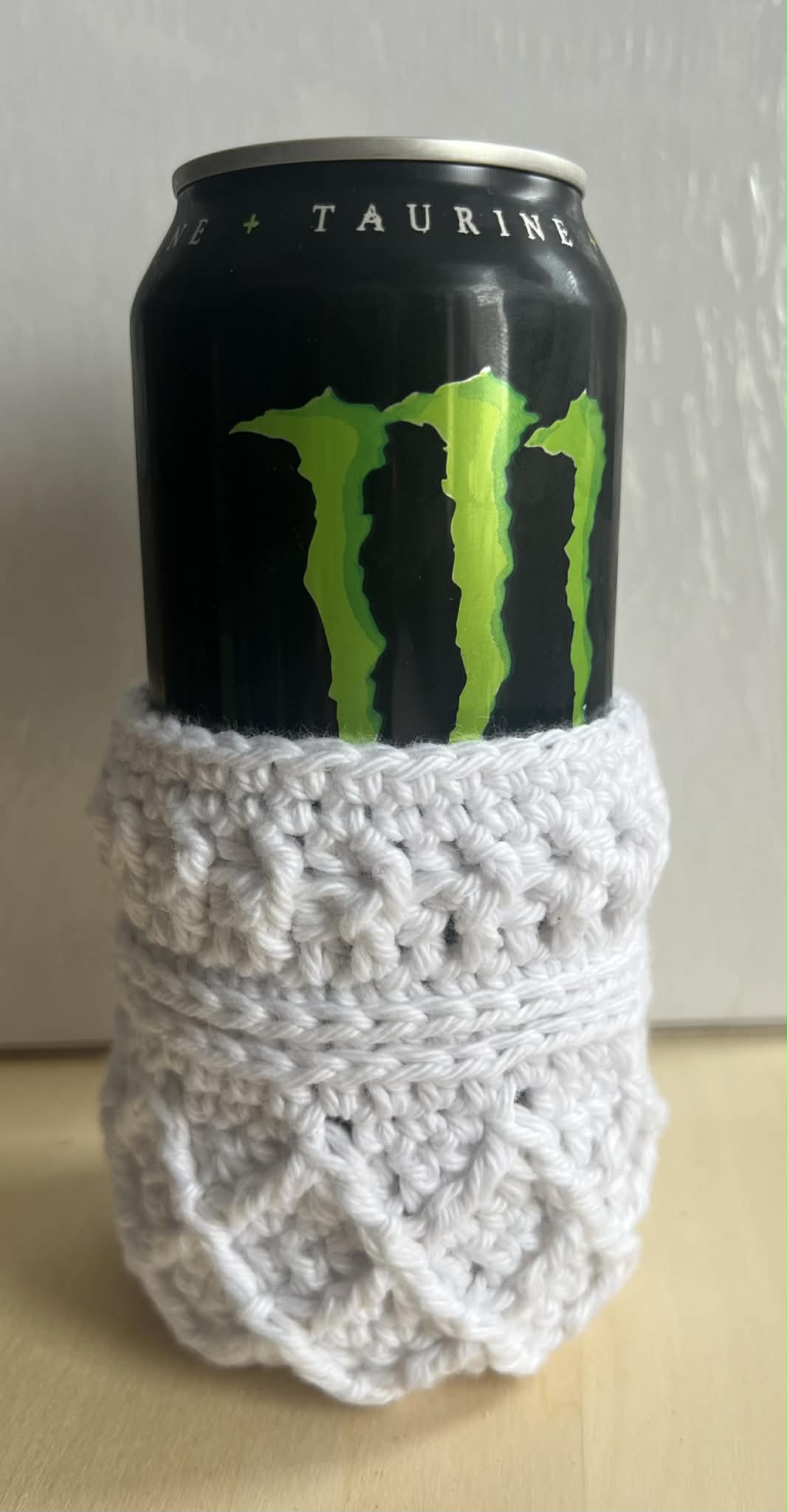 White Diamond can koozie